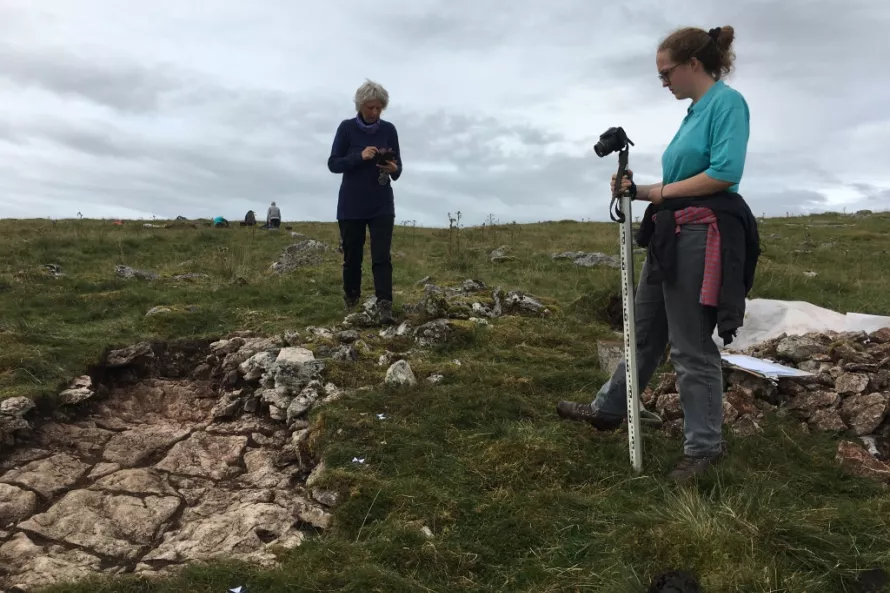 Cecilia and Caroll recording the Trench 5