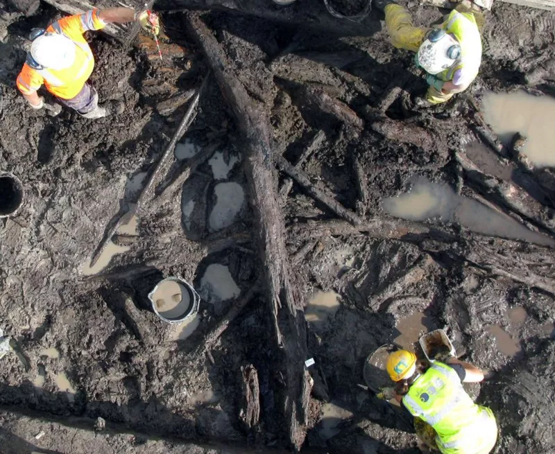 Drone image showing the discovery of the wooden tridents in the paleochannel