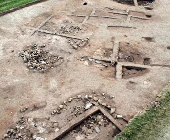 The 'Ronaldsway Village': a middle Bronze Age to late Iron Age settlement at Ronaldsway, Isle of Man