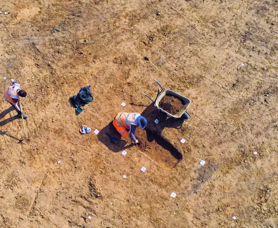 Excavation of an Anglo-Saxon burial at the Eye Airfield, Suffolk
